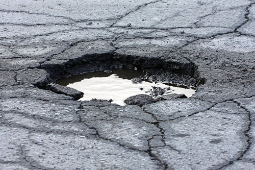 3-2-1SERVICE revneforsegler asfalt for forøget levetid og komfort